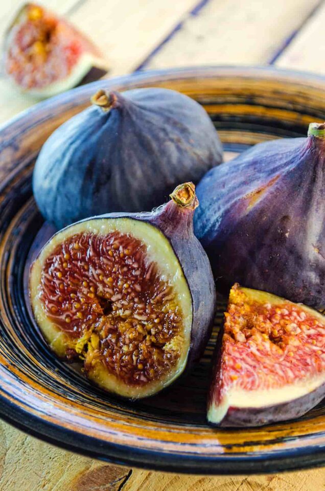 Can Cats Eat Figs – Why They Should Be Avoided! – Faqcats.com